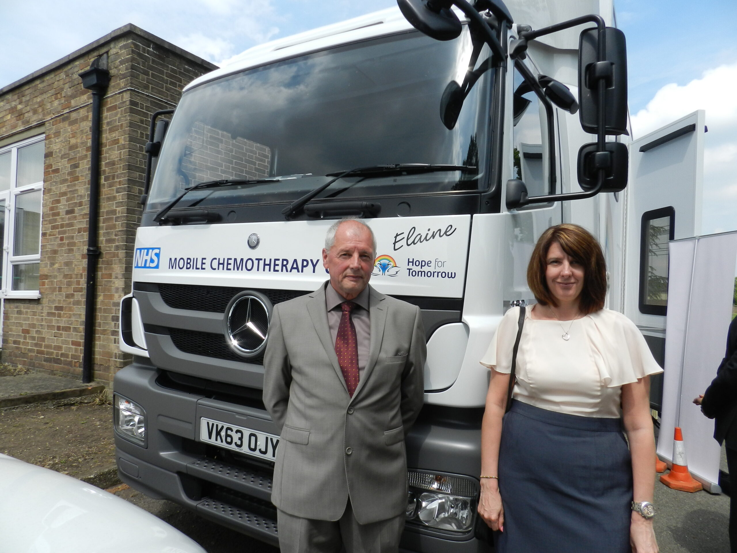 ‘Elaine’, our 7th Mobile Chemotherapy Unit Launches in Lincolnshire