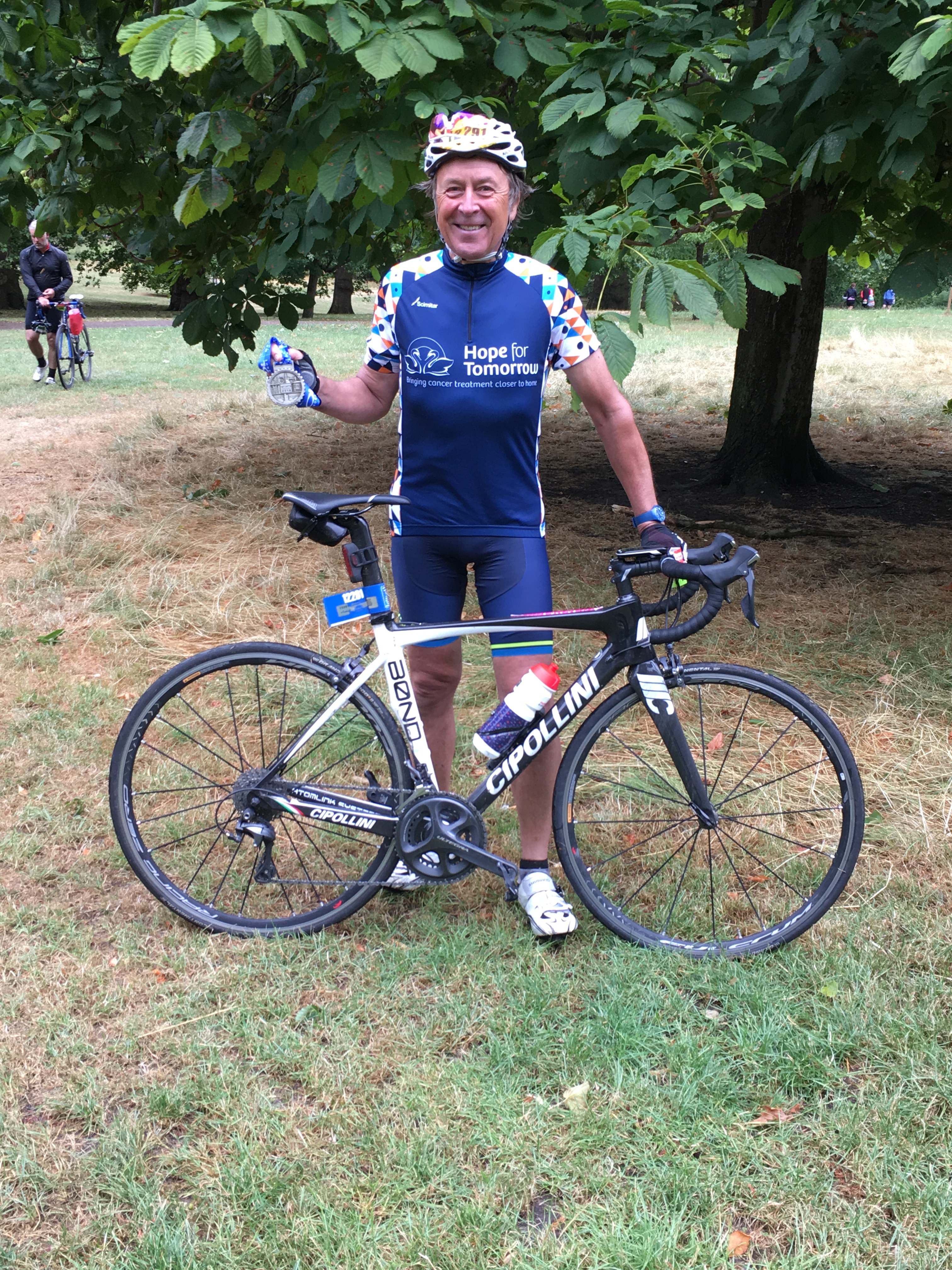 Team Hope cross the finishing line at the Prudential London – Surrey cycle challenge!