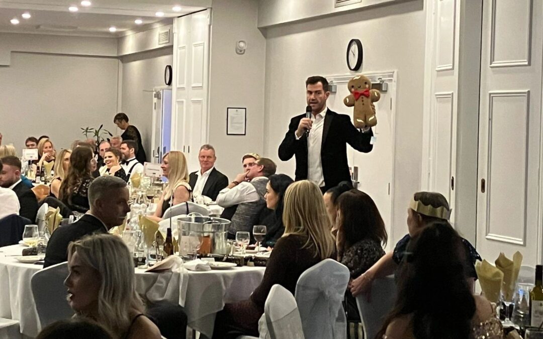 Glorious Gala Dinner raises thousands and helps to unwrap the gift of mobile cancer care